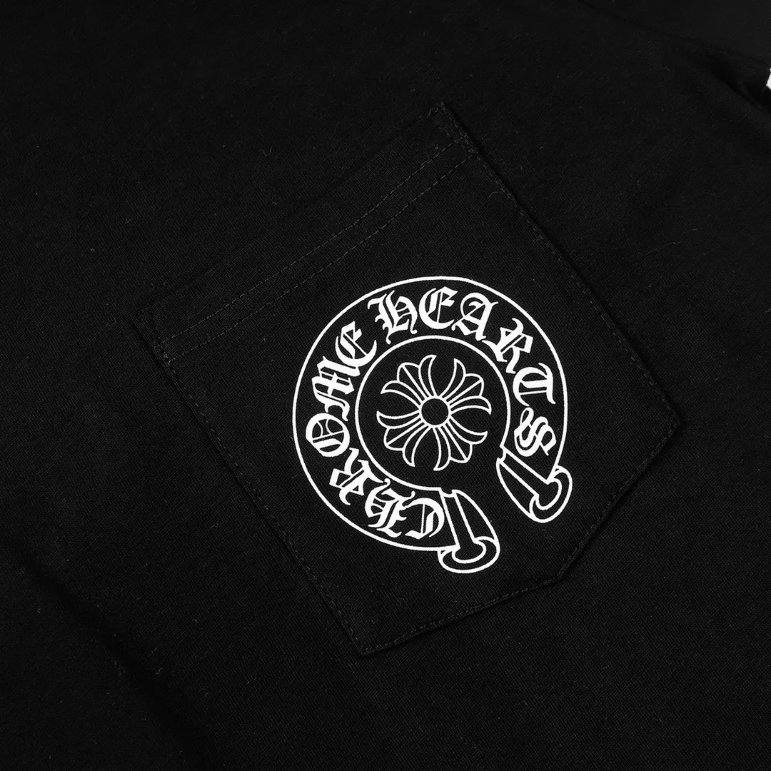 P180 #2105 -Chrome Hearts/Chrome Hearts 23ss scroll horseshoe Sanskrit printed popular long-sleeved T-shirt -High weight, high density and high quality. The wool is soft, delicate and skin-friendly. It feels soft and silky. It has excellent warmth and skin-friendly properties.